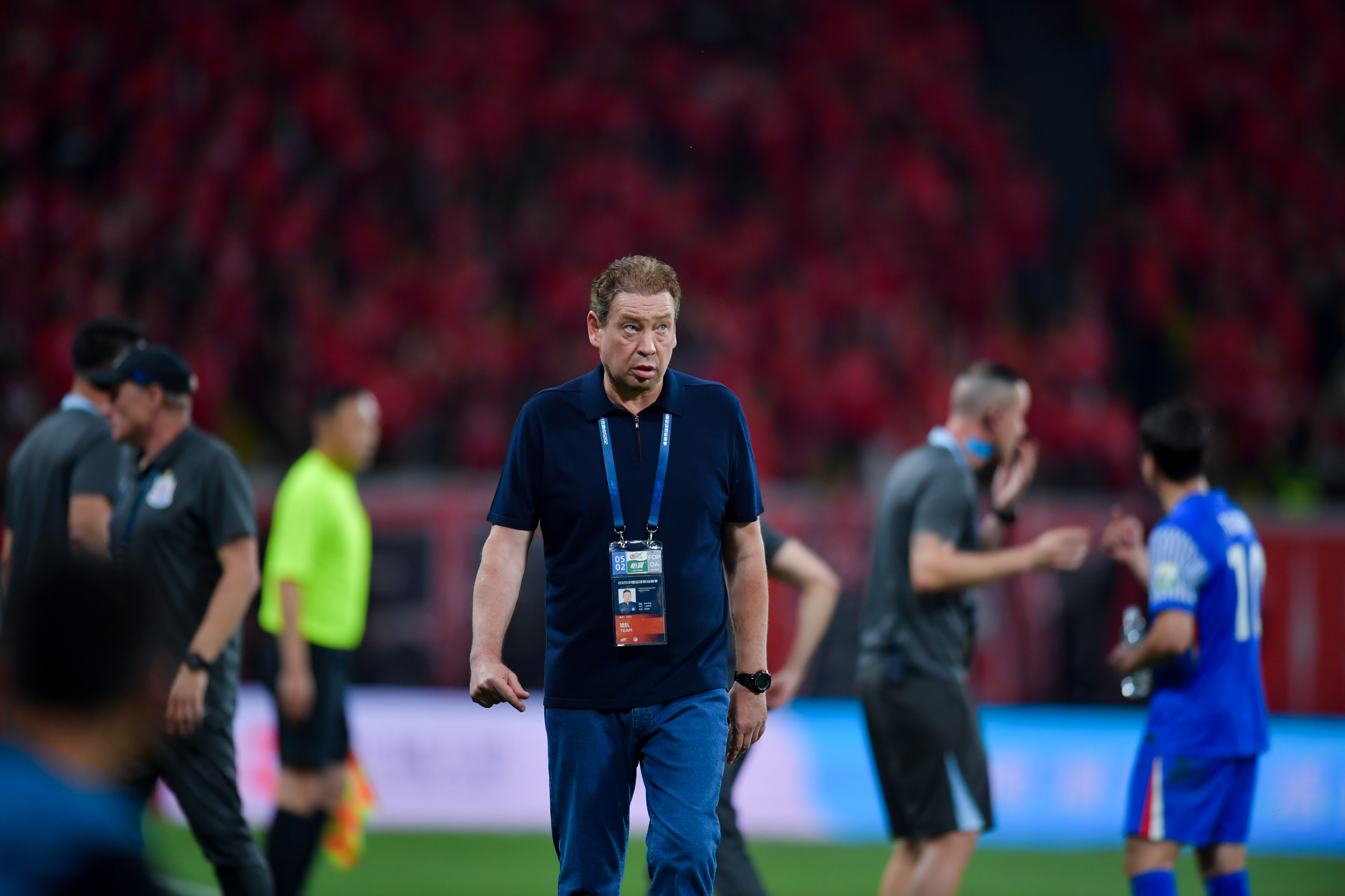 意甲窗口期再迎强敌，皇家社会状态回暖，主帅态度：气氛紧张，资深球员宣示担当